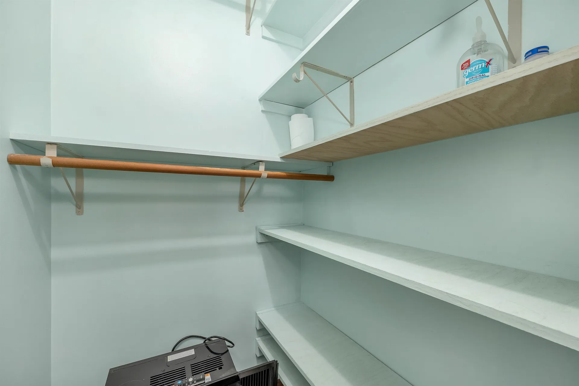 98 North Main Street Wolfeboro NH 03894