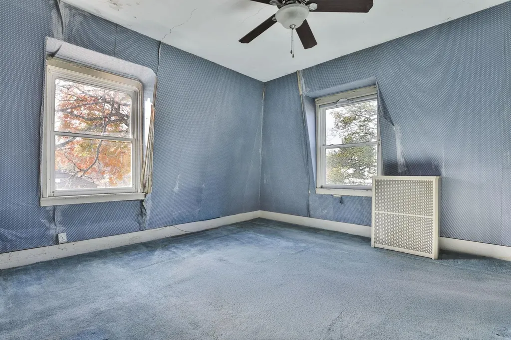 5 Rogers Street Nashua NH 03064