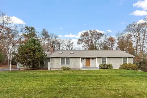 2 Galway Road Windham NH 03087