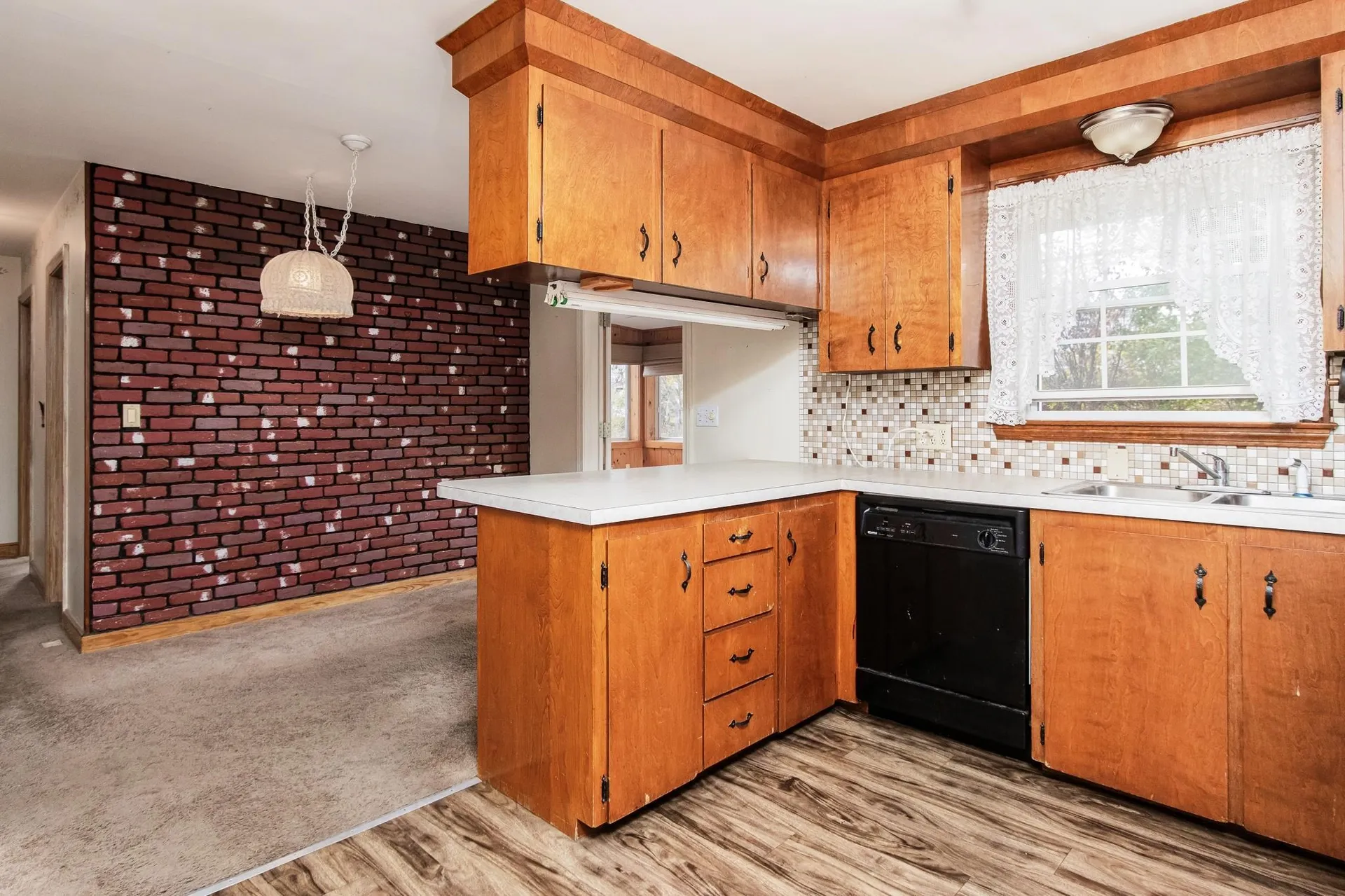 53 Lincoln Street Manchester NH 03103