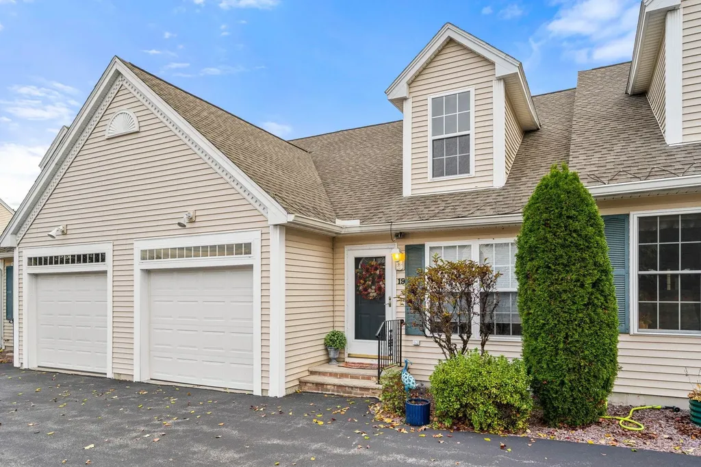 19 Pleasant Street Windham NH 03087