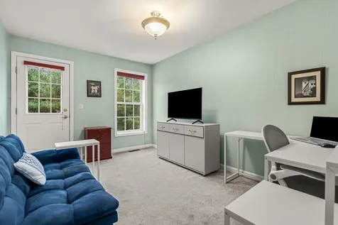 19 Pleasant Street Windham NH 03087