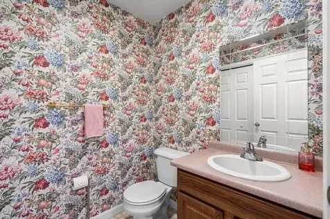 19 Pleasant Street Windham NH 03087