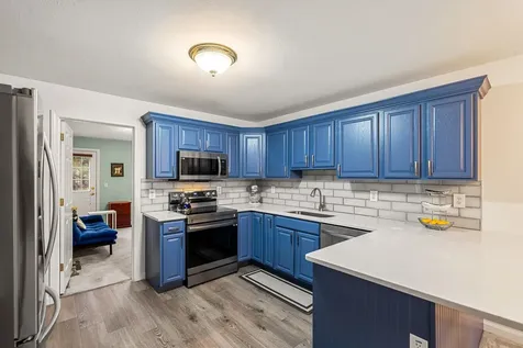 19 Pleasant Street Windham NH 03087