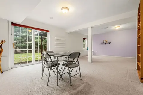 19 Pleasant Street Windham NH 03087