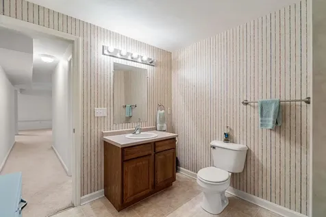 19 Pleasant Street Windham NH 03087