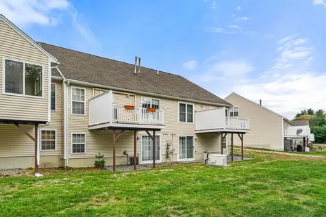 19 Pleasant Street Windham NH 03087