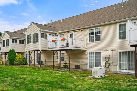 19 Pleasant Street Windham NH 03087