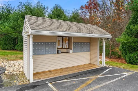 19 Pleasant Street Windham NH 03087