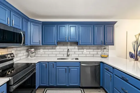 19 Pleasant Street Windham NH 03087