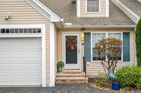 19 Pleasant Street Windham NH 03087