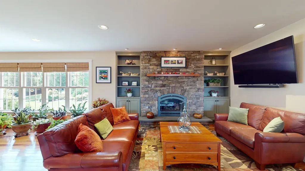 2561 Vt Route 17 Addison VT 05491