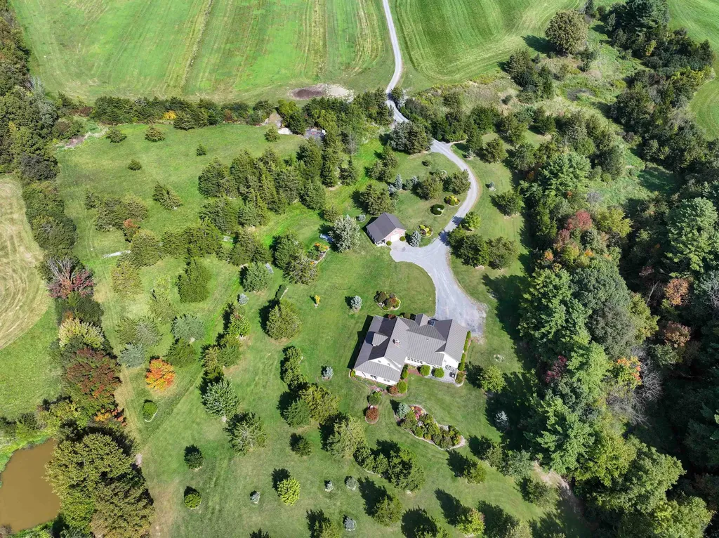 2561 Vt Route 17 Addison VT 05491