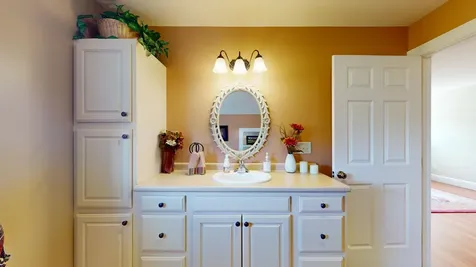 2561 Vt Route 17 Addison VT 05491