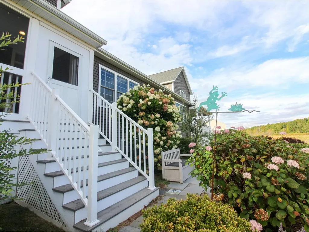 194 North Jefferson Road South Burlington VT 05403