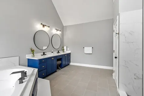 57 Windsor Boulevard Londonderry NH 03053