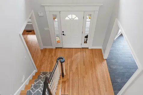 57 Windsor Boulevard Londonderry NH 03053