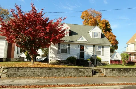 286 Walnut Street Manchester NH 03104