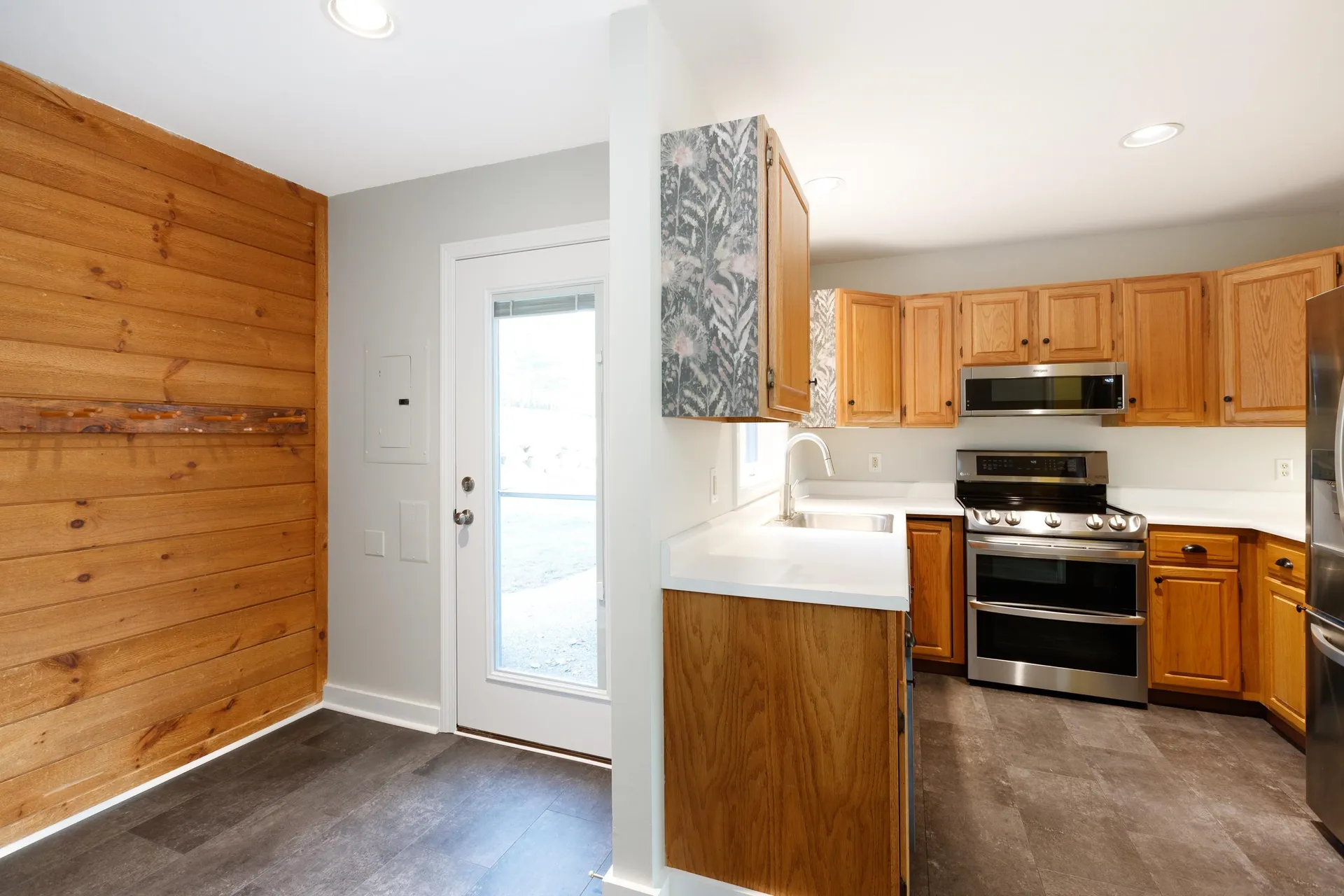 112 Mountain River East Road Thornton NH 03285