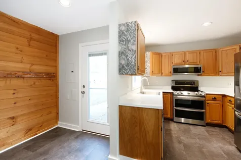 112 Mountain River East Road Thornton NH 03285