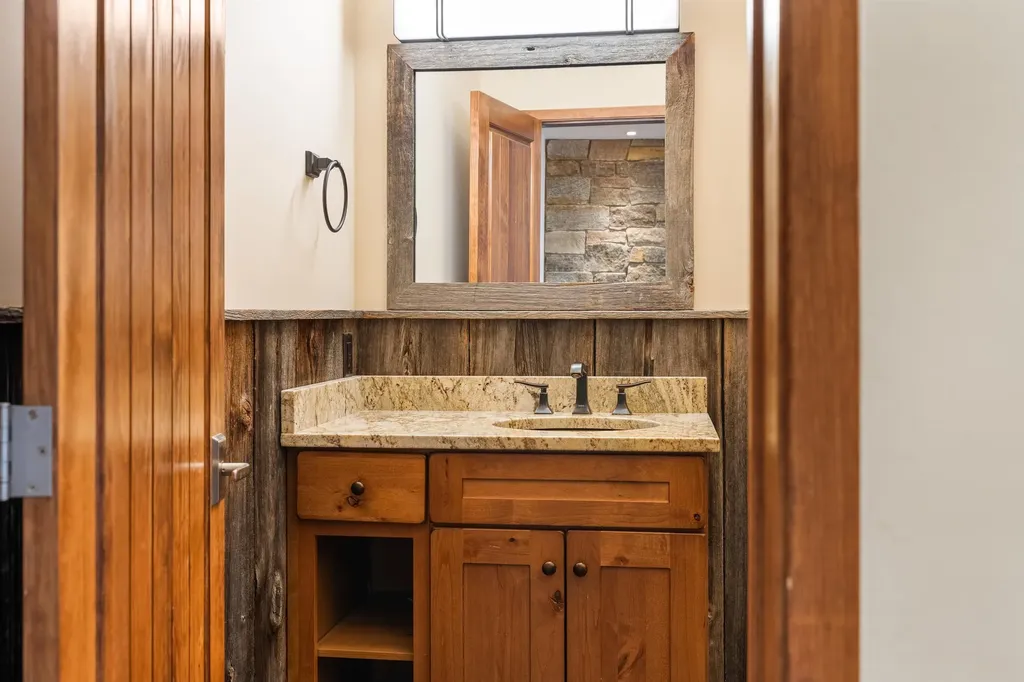 64 Tamarack Road Stratton VT 05155