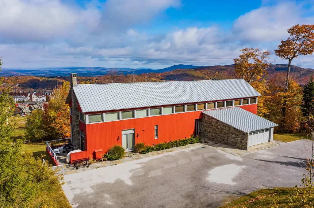 64 Tamarack Road Stratton VT 05155