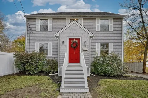 11 Mckinley Street Exeter NH 03833