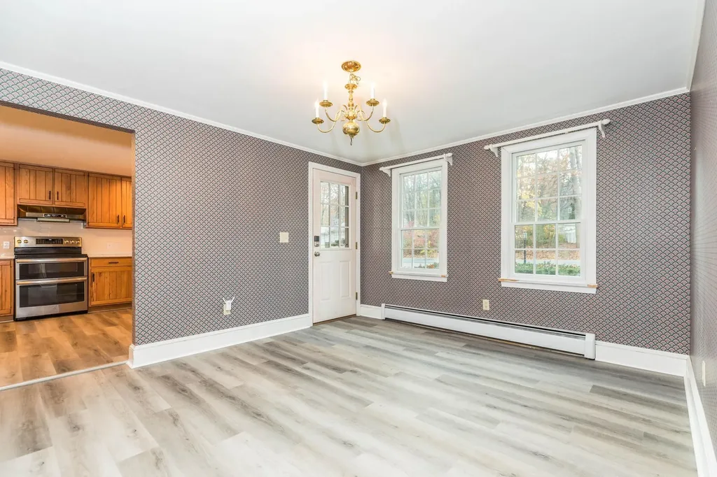 5 Edgewood Lane Rochester NH 03867