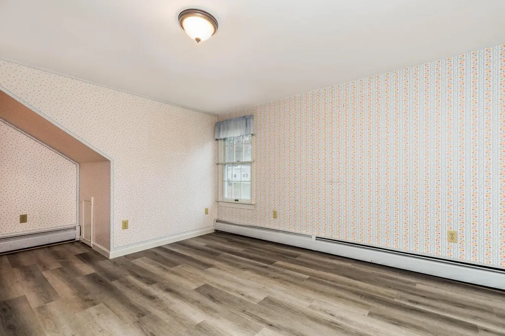 5 Edgewood Lane Rochester NH 03867