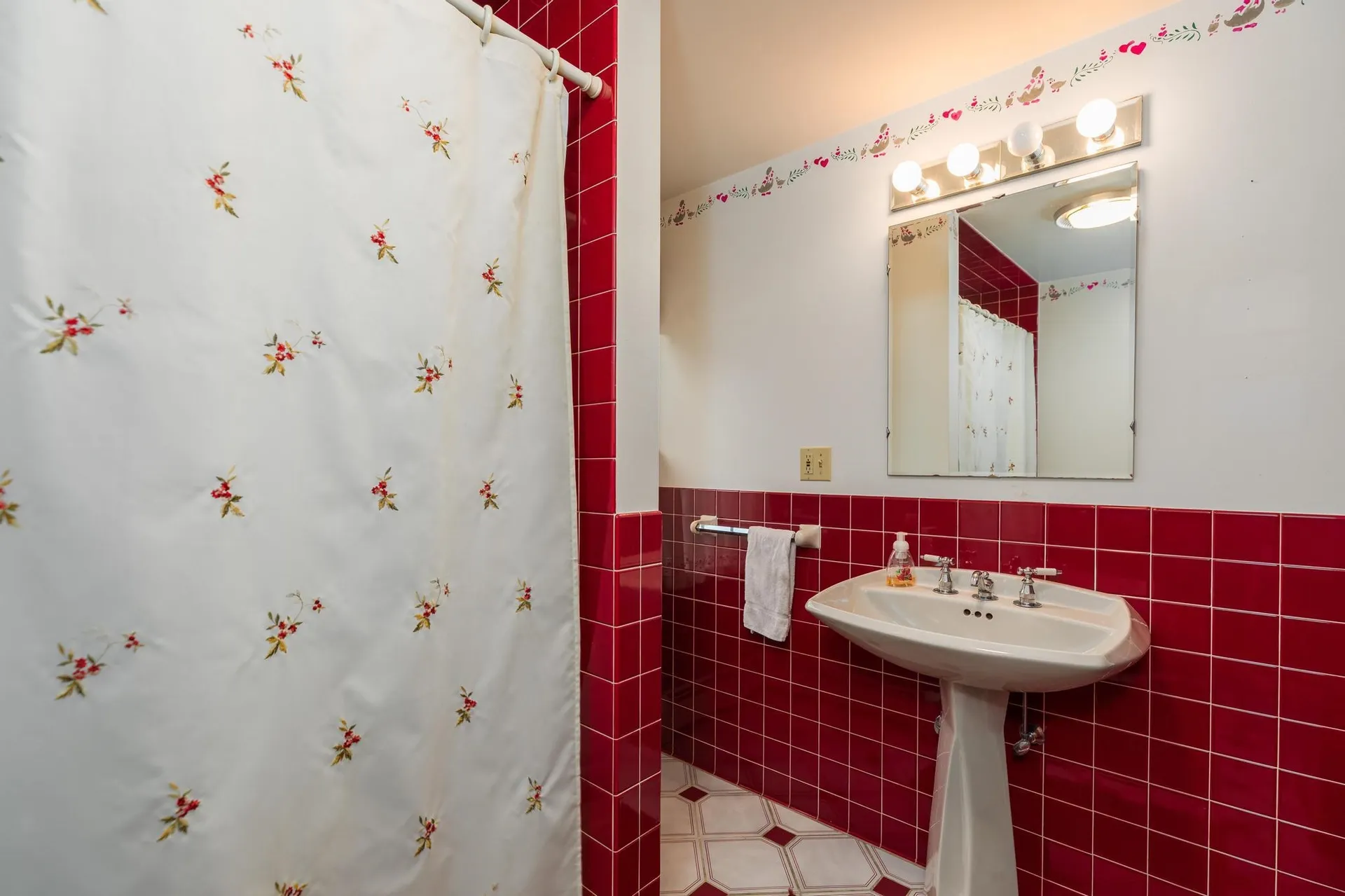 5 Edgewood Lane Rochester NH 03867