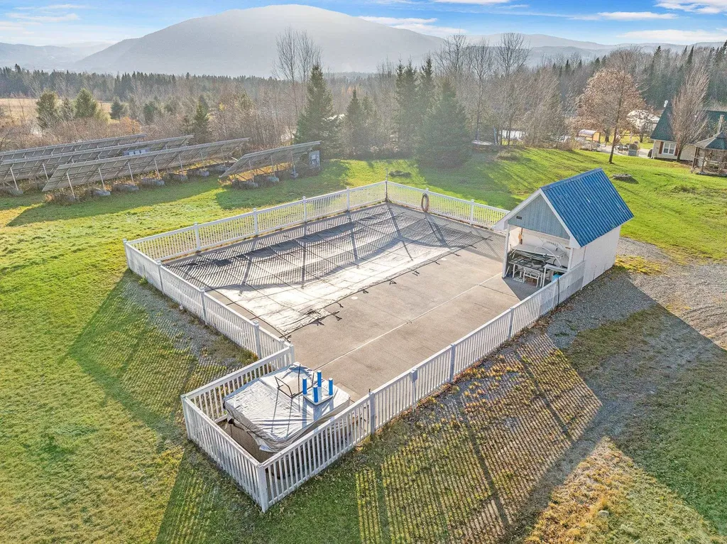 85 Angels Road Colebrook NH 03576