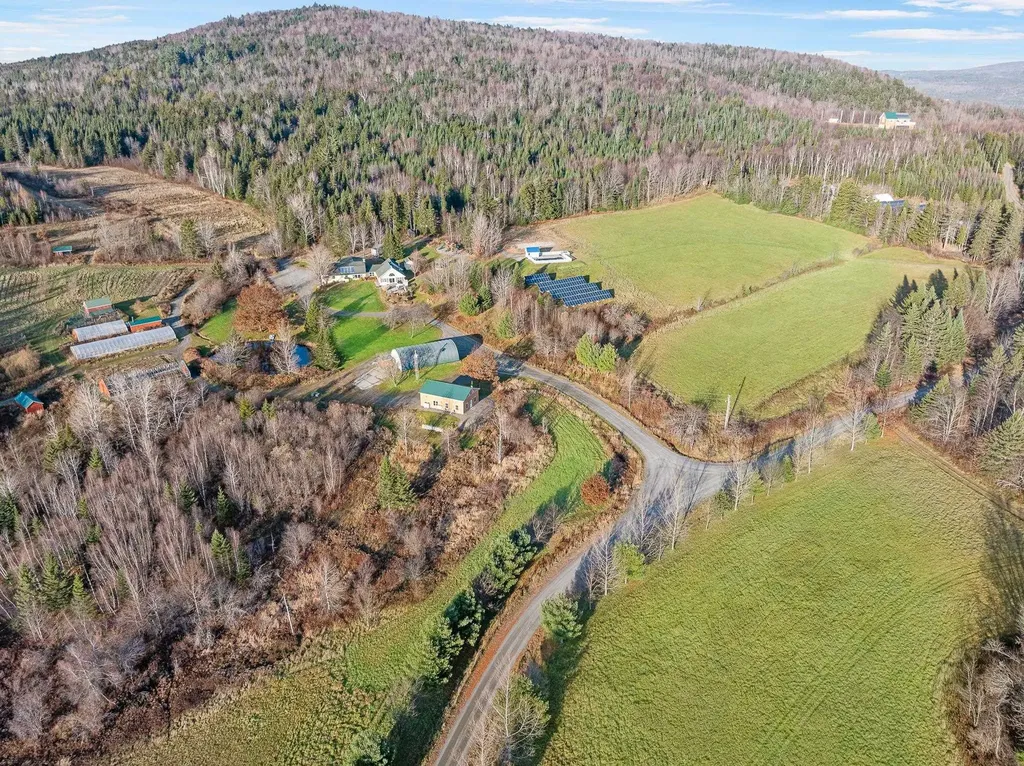 85 Angels Road Colebrook NH 03576