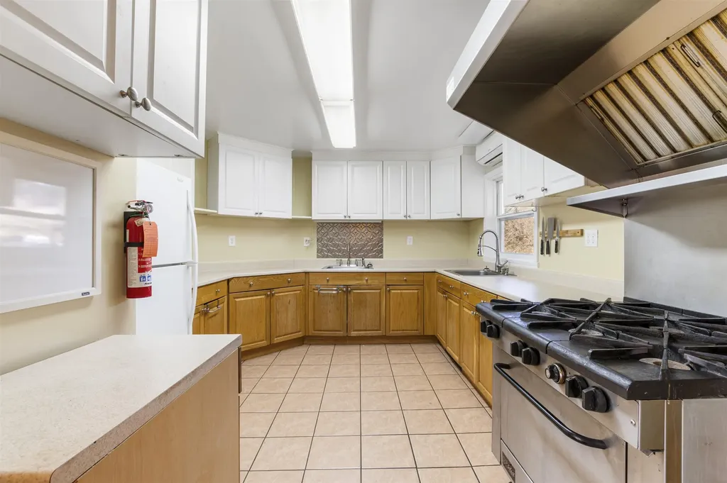 85 Angels Road Colebrook NH 03576