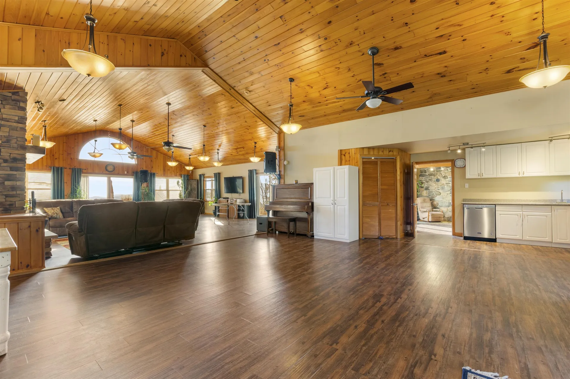 85 Angels Road Colebrook NH 03576