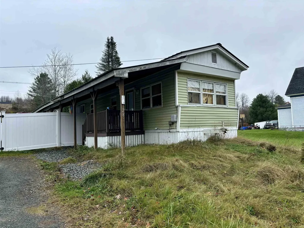 128 Caspian Avenue Hardwick VT 05843