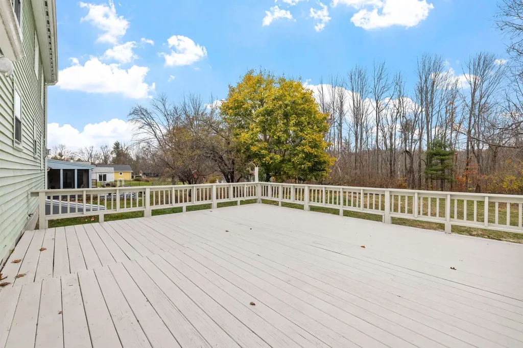 385 N. Main Street Wolfeboro NH 03894