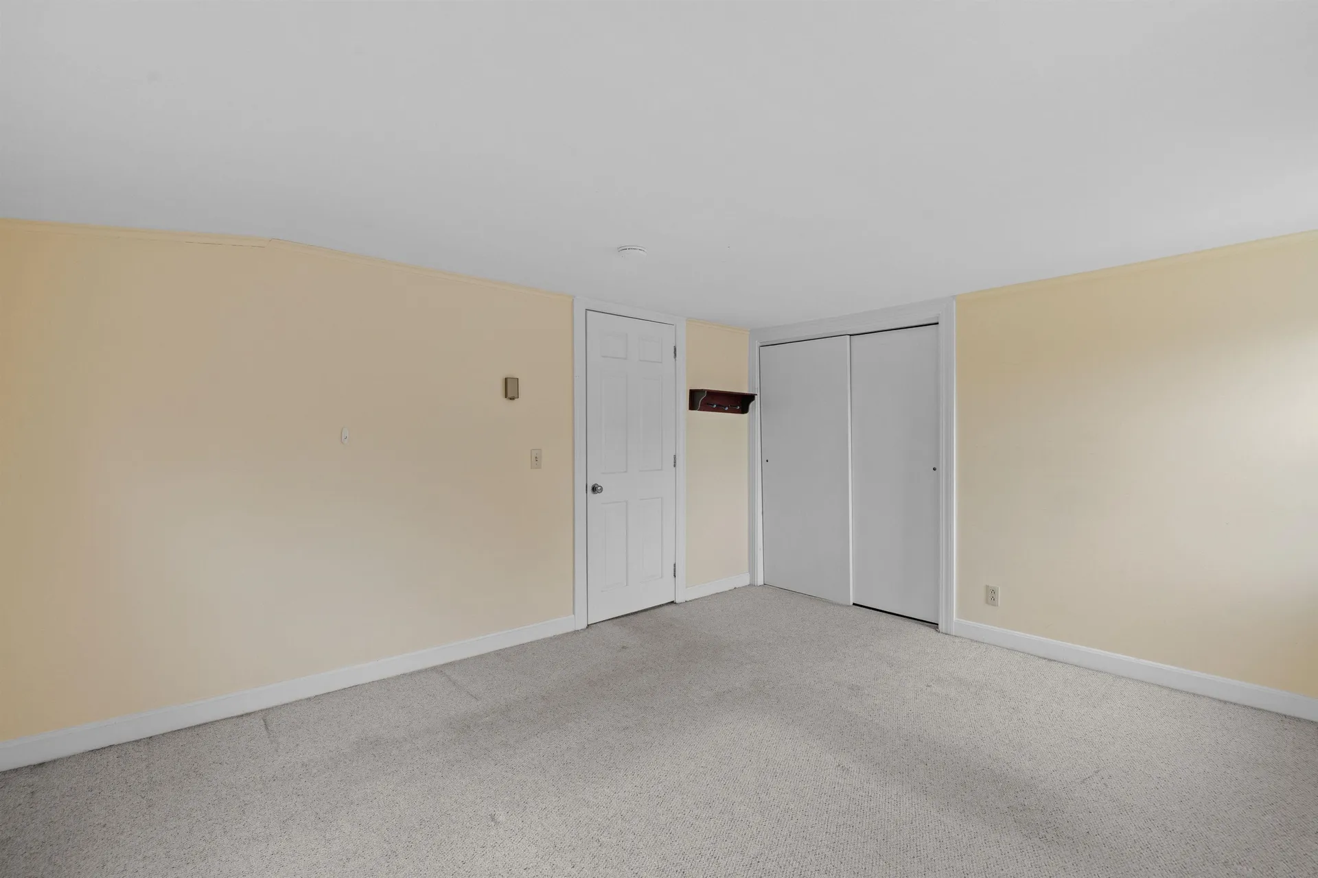 385 N. Main Street Wolfeboro NH 03894