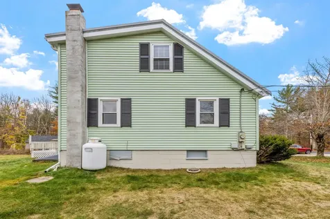 385 N. Main Street Wolfeboro NH 03894