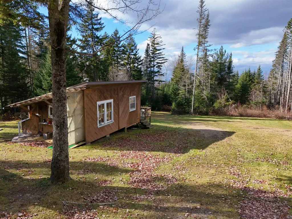 190 Victory Road Kirby VT 05819