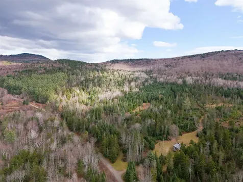 190 Victory Road Kirby VT 05819