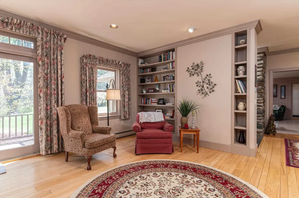 37 Breezy Hill Road Springfield VT 05156-0000