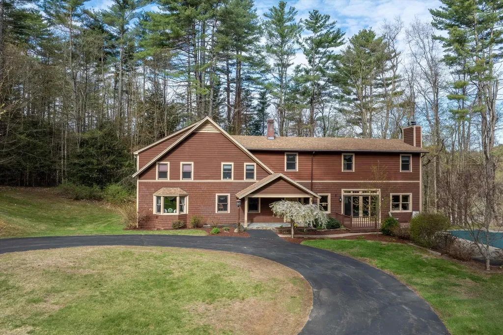 37 Breezy Hill Road Springfield VT 05156-0000