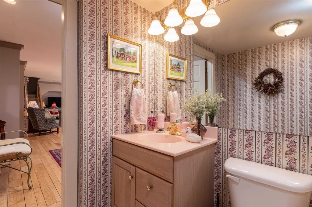 37 Breezy Hill Road Springfield VT 05156-0000