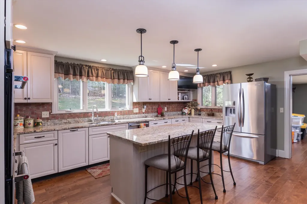 37 Breezy Hill Road Springfield VT 05156-0000