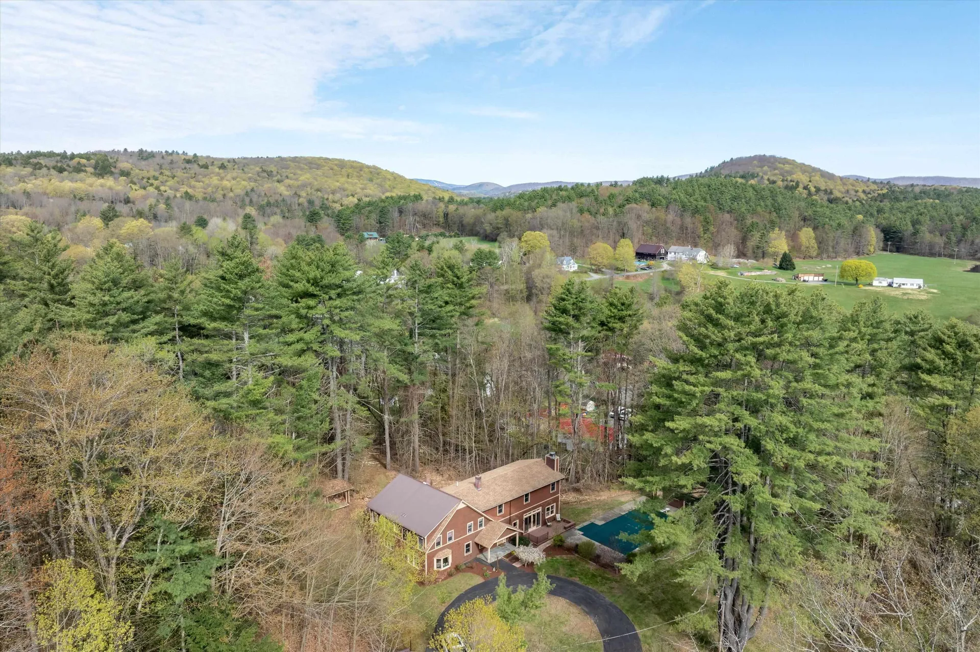 37 Breezy Hill Road Springfield VT 05156-0000