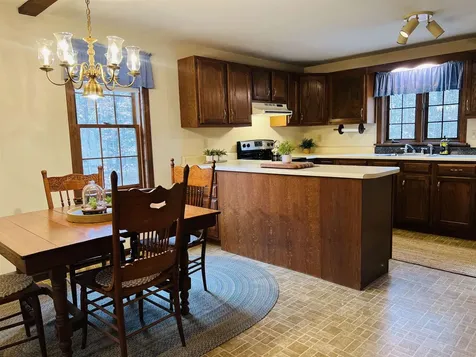 125 Old Mountain Road Northwood NH 03261