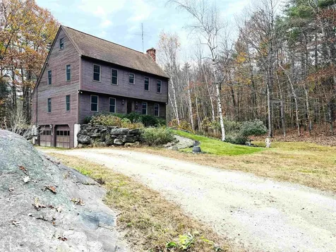 125 Old Mountain Road Northwood NH 03261