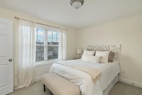 255 Crispin Drive South Burlington VT 05403