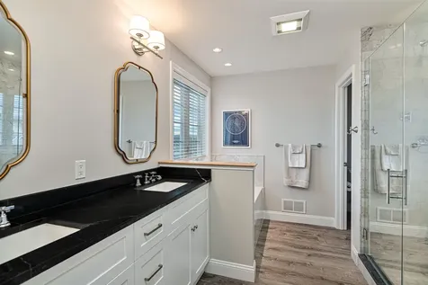 255 Crispin Drive South Burlington VT 05403