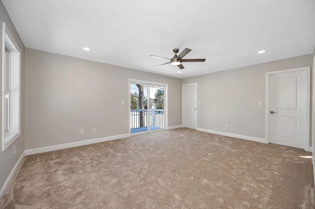 301 Shore Drive Salem NH 03079